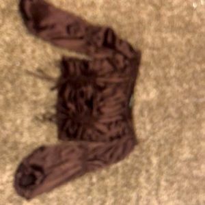 Brown off the shoulder cropped shirt